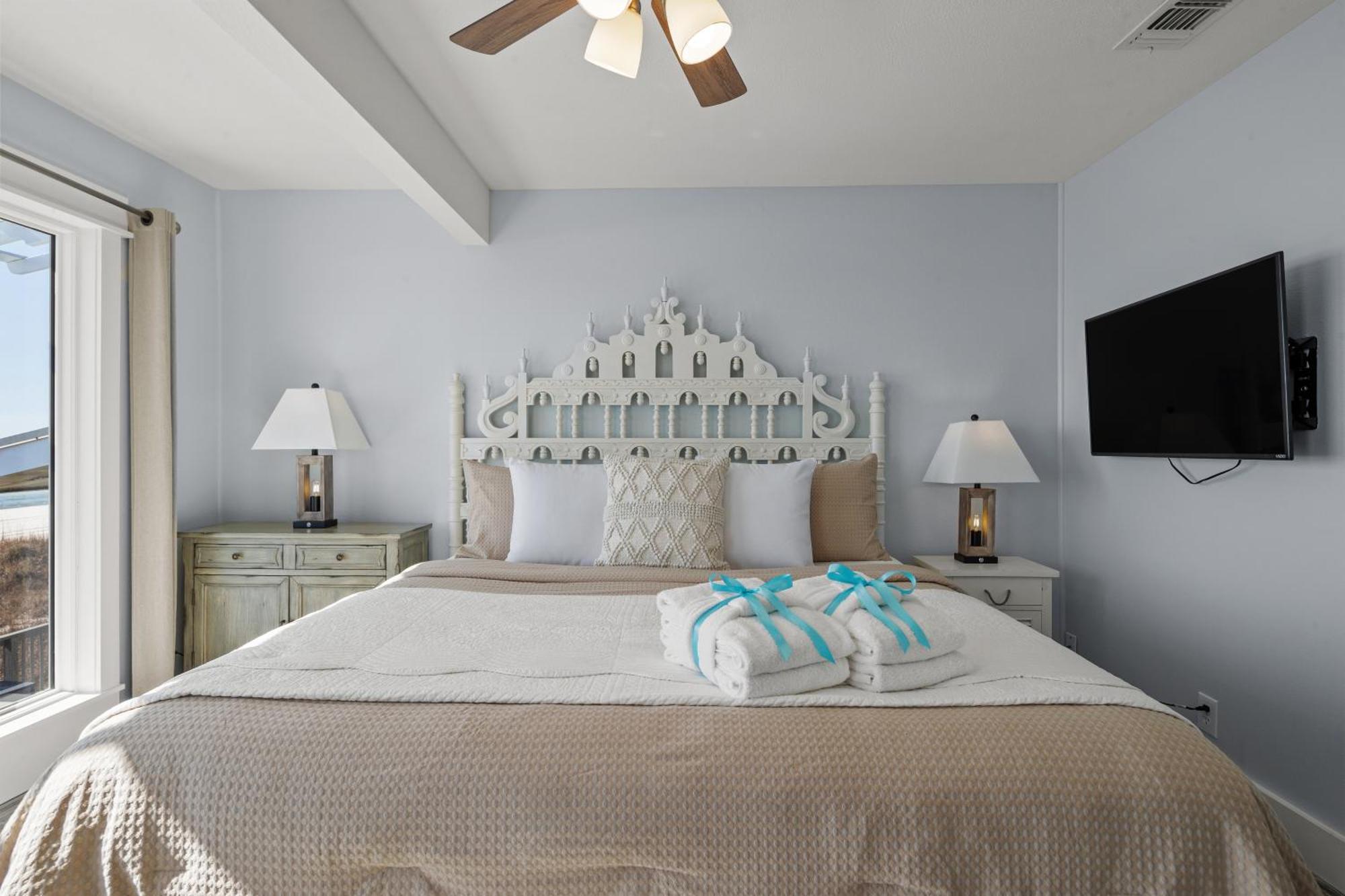 Luxury Gulf Front Property! Directly On The Beach! Sleeps 15! Panama City Beach Exterior photo