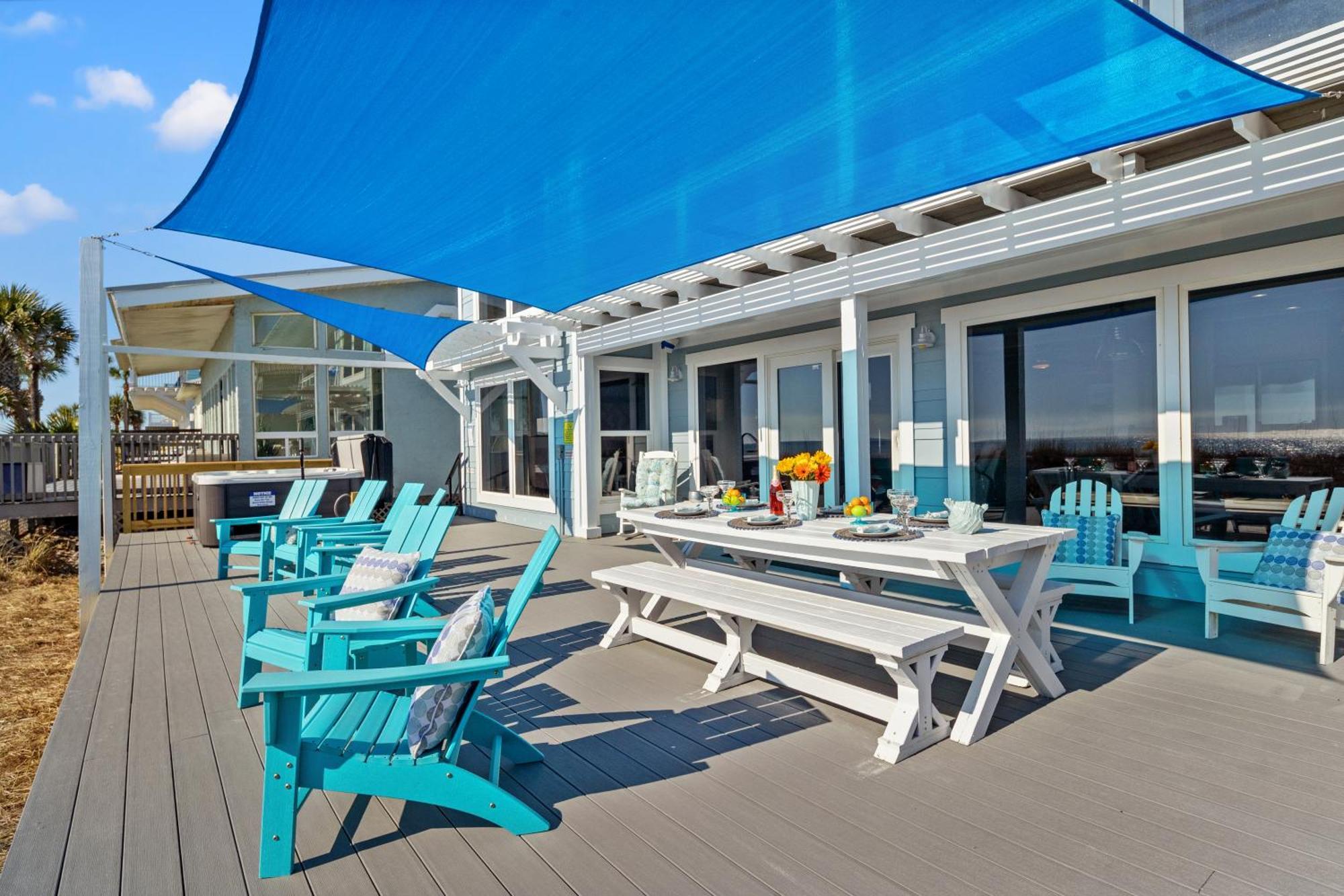 Luxury Gulf Front Property! Directly On The Beach! Sleeps 15! Panama City Beach Exterior photo